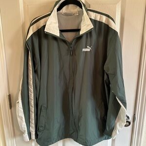 Vintage Puma Women's Green and White Windbreaker